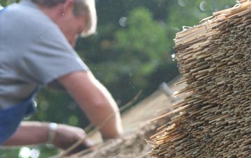 professional Fullers Moor thatchers